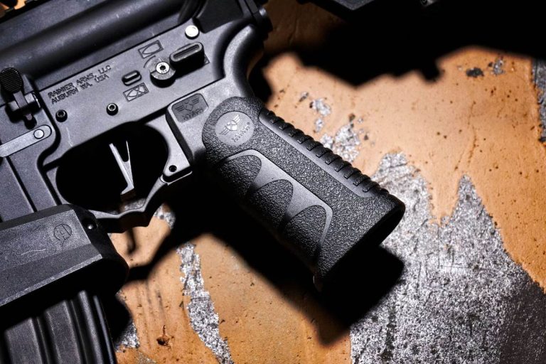 AR15 Black Adjustable Tactical Grip